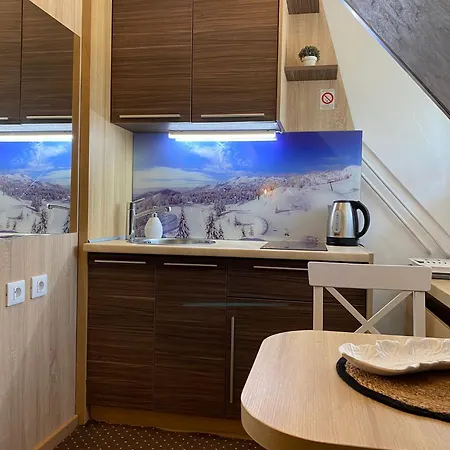 Dunja Konaci Apartmán *